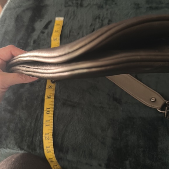 Tory Burch Gun-Metal Large Shoulder Bag/Purse - Picture 8 of 11